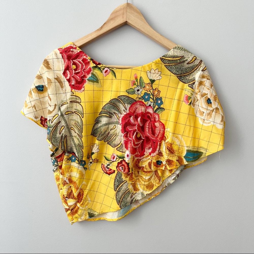 Farm Rio Prints Crop Top - Picture 4 of 11